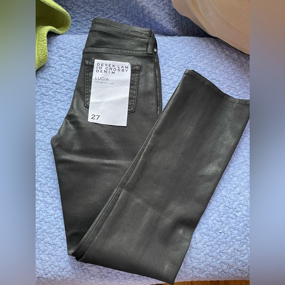 DEREK LAM 10 CROSBY Waxed High - Rise Flare Jeans. Size 27
#15 - Picture 7 of 10